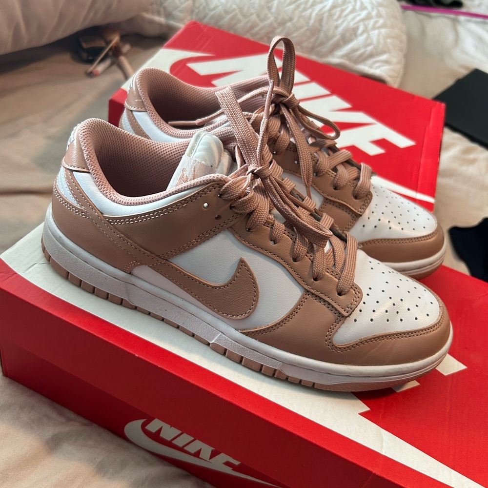 Nike Dunk Low Rose Whisper (W) Size 8.5